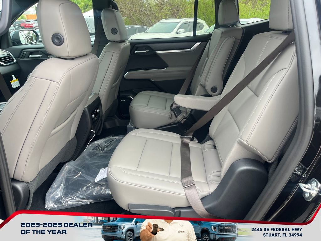 New 2026 GMC Acadia Elevation w/ Black Edition image 11