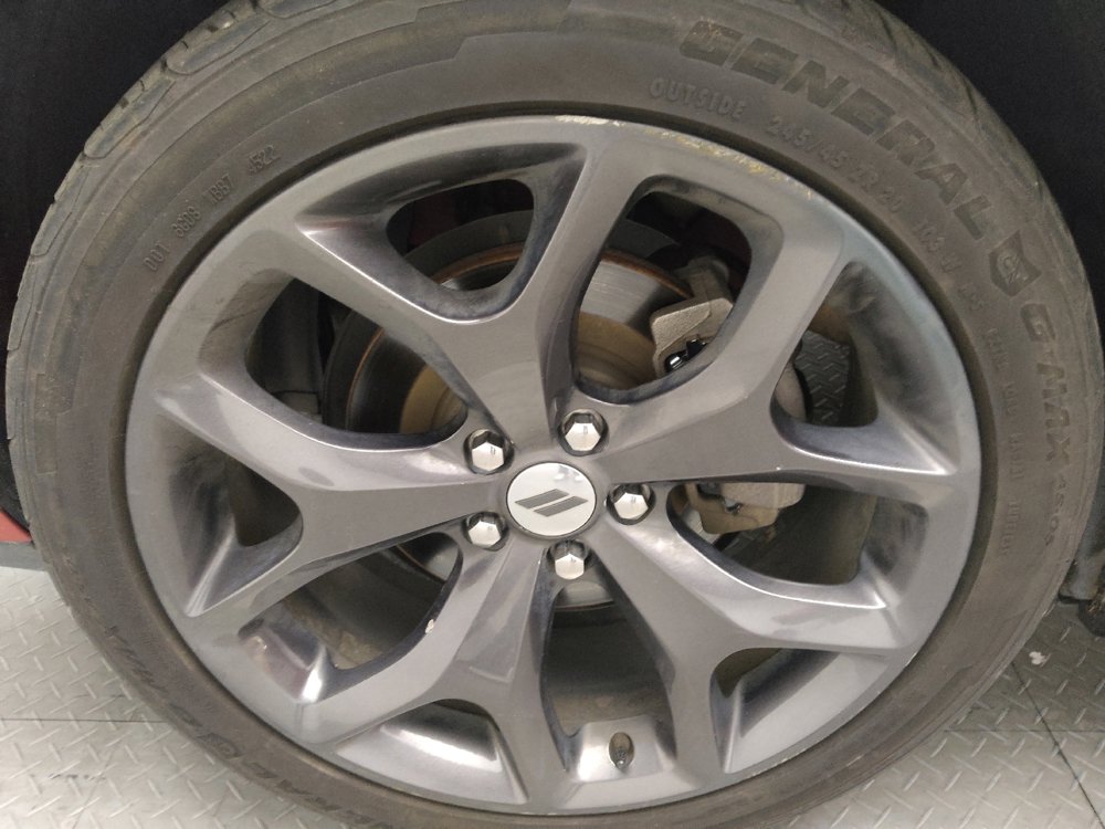 Used 2017 Dodge Challenger SXT image 31