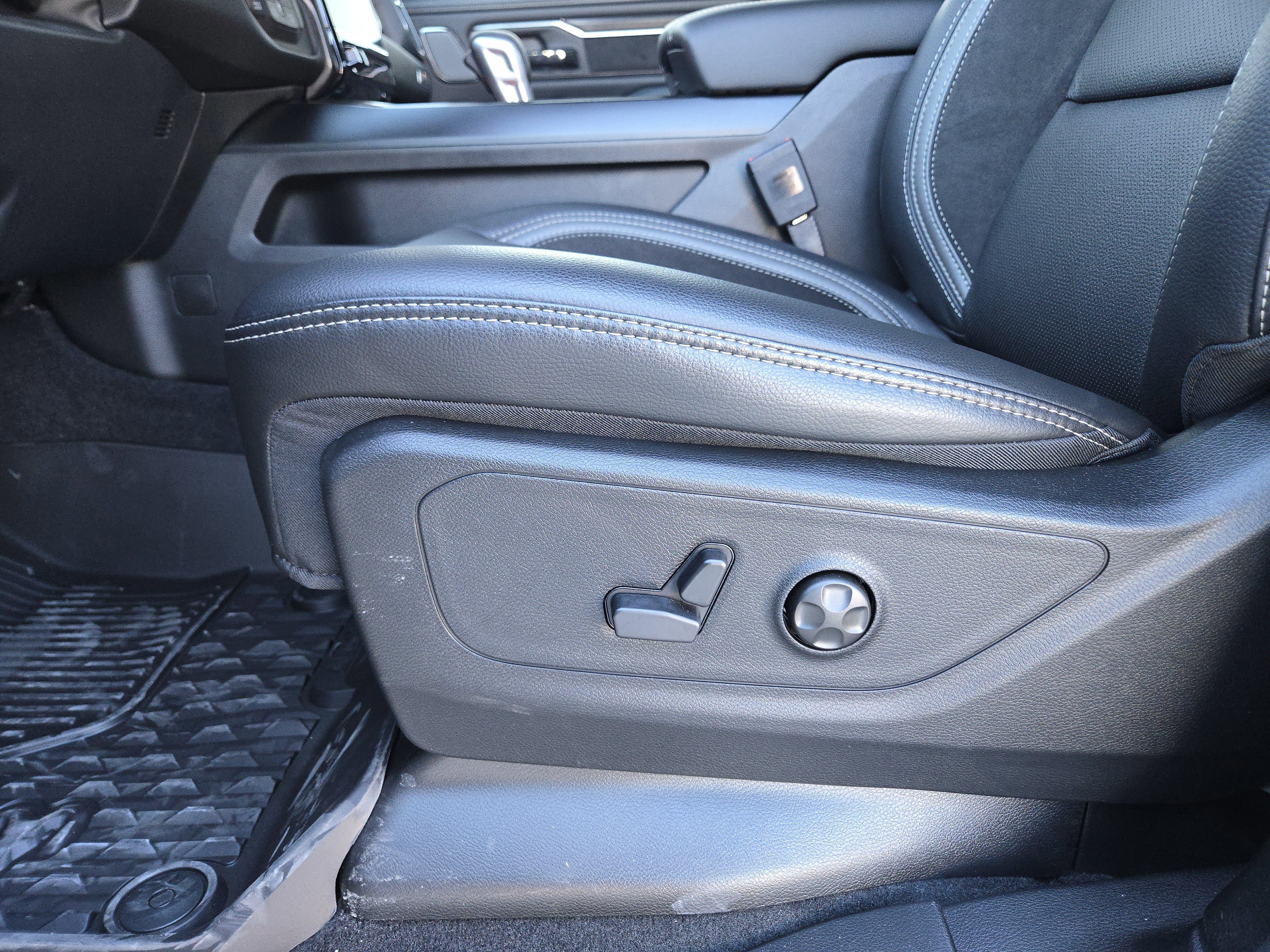 New 2026 RAM 1500 Rebel w/ G/T Package image 21