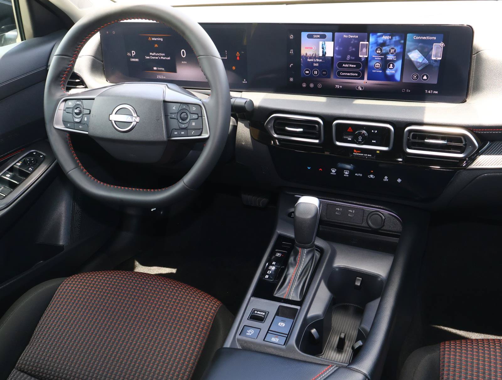 Used 2026 Nissan Sentra SR w/ Floor Mat Package FWD image 10