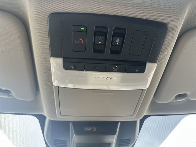 New 2026 Nissan Rogue Platinum w/ Platinum Premium Package image 17