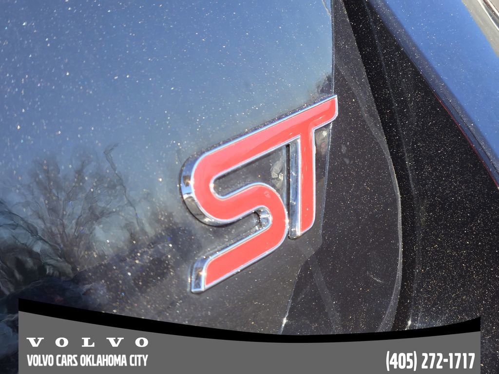 Used 2020 Ford Explorer ST w/ ST Street Pack image 9