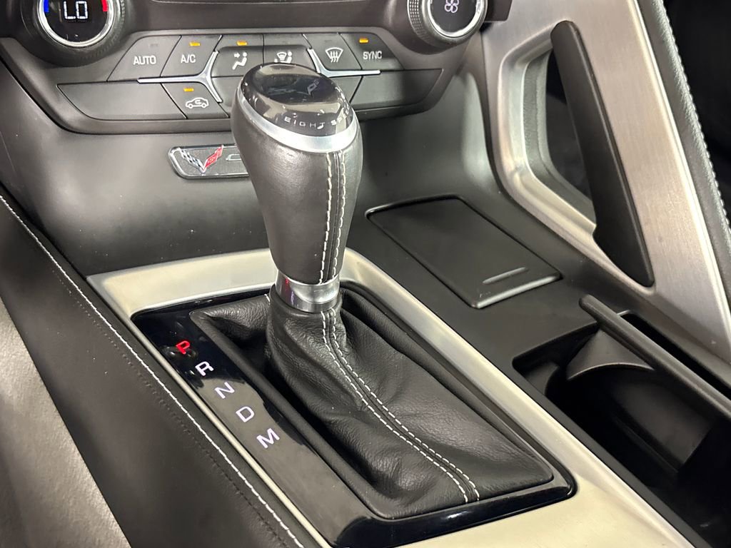 Used 2019 Chevrolet Corvette Stingray Coupe w/ Z51 1LT RWD image 23