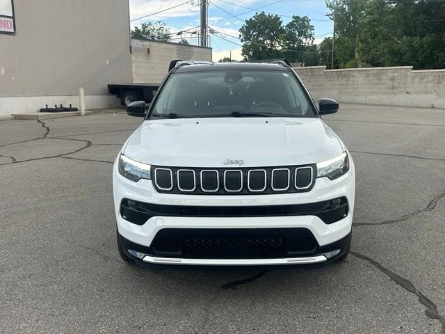 Used 2022 Jeep Compass Limited w/ Elite Group AWD/4WD image 12