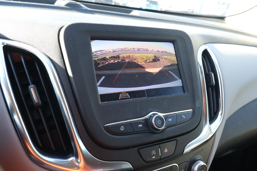 Used 2024 Chevrolet Equinox LS w/ LS Convenience Package FWD image 23