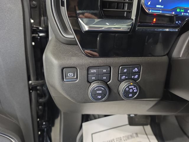 Used 2024 Chevrolet Silverado 1500 LTZ AWD/4WD image 19