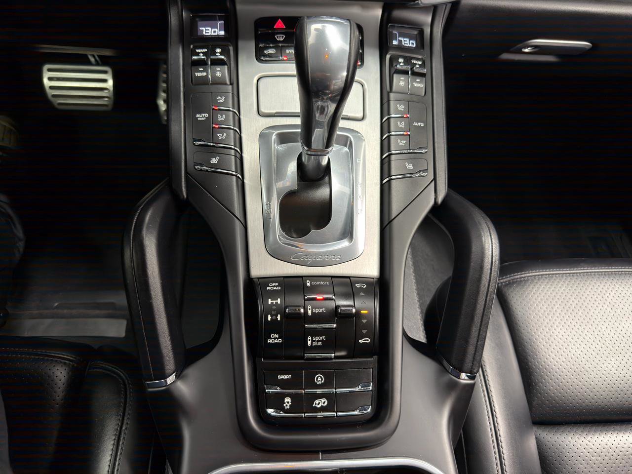 Used 2016 Porsche Cayenne GTS image 21