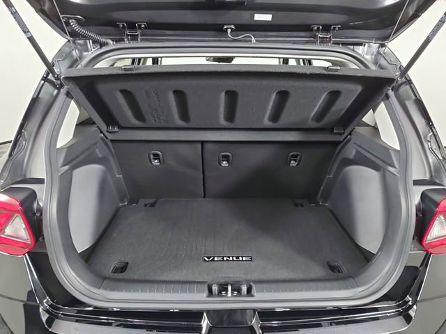 New 2026 Hyundai Venue SEL image 39