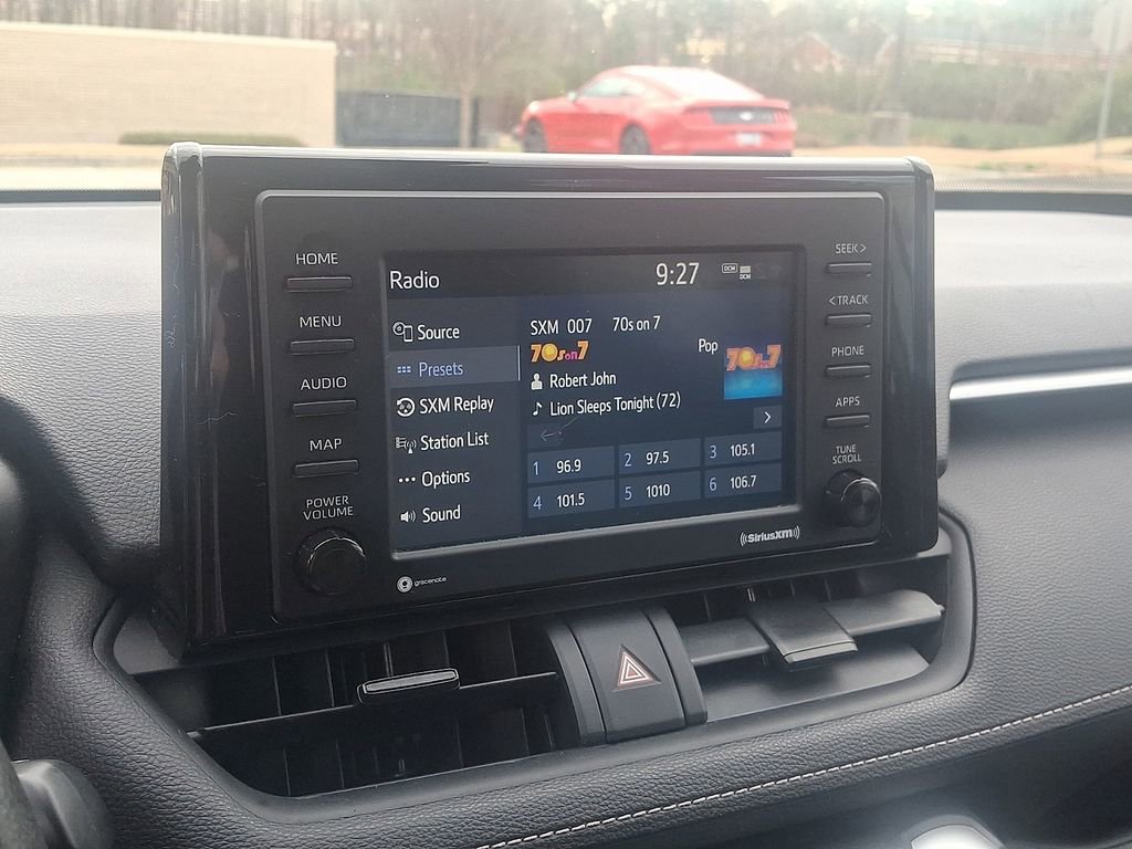 Used 2021 Toyota RAV4 XLE image 16