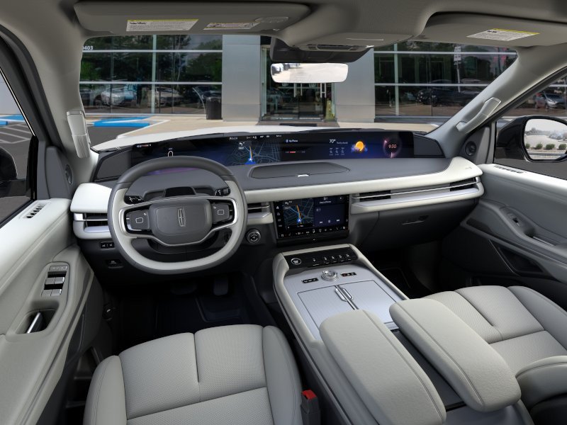 New 2026 Lincoln Navigator Reserve w/ Jet Appearance Package AWD/4WD image 9