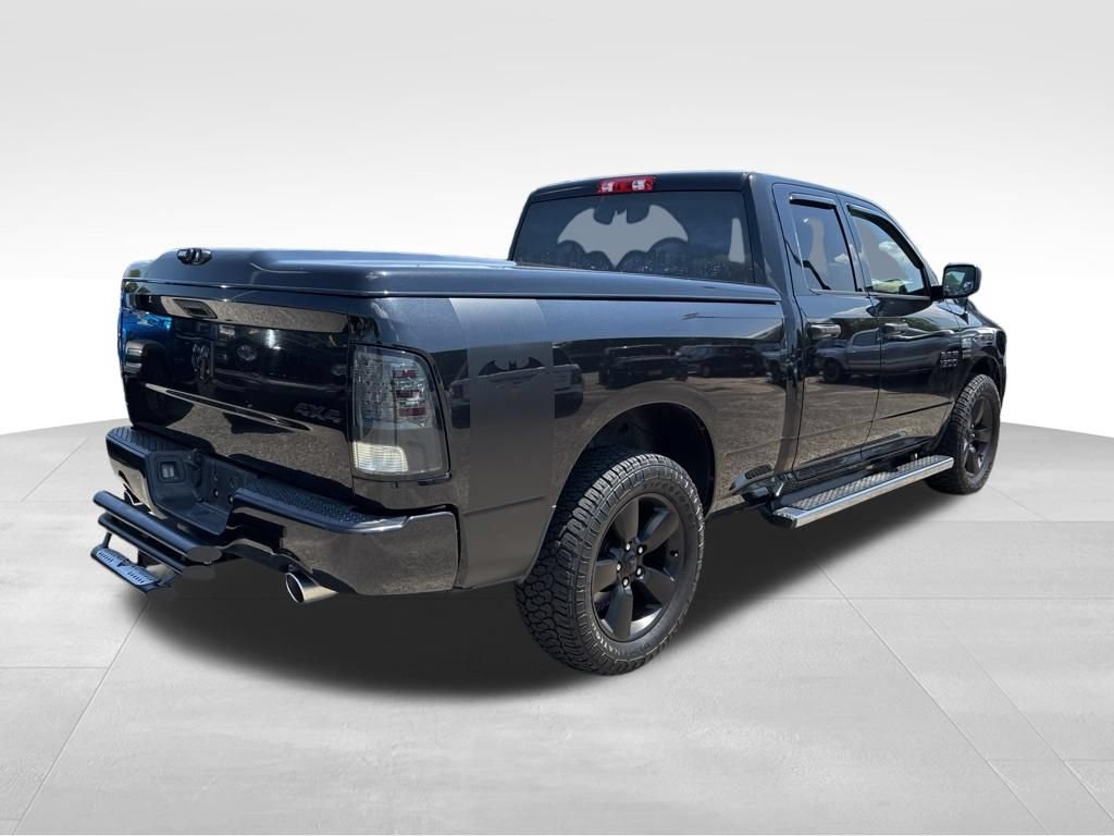 Used 2018 RAM 1500 Express w/ Black Ram 1500 Express Group AWD/4WD image 5
