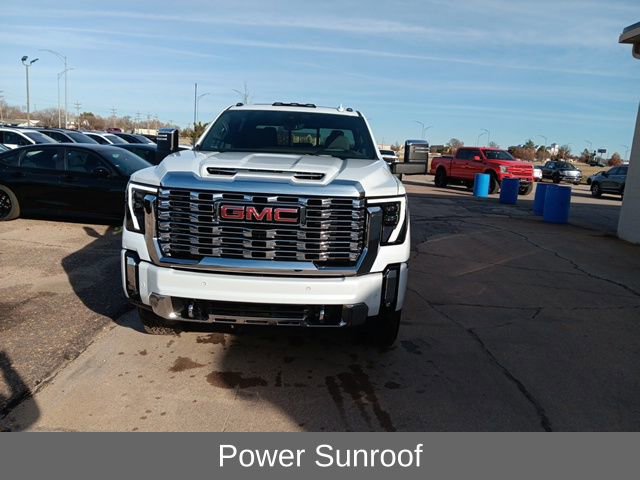 New 2026 GMC Sierra 2500 Denali w/ Denali Reserve Package image 9