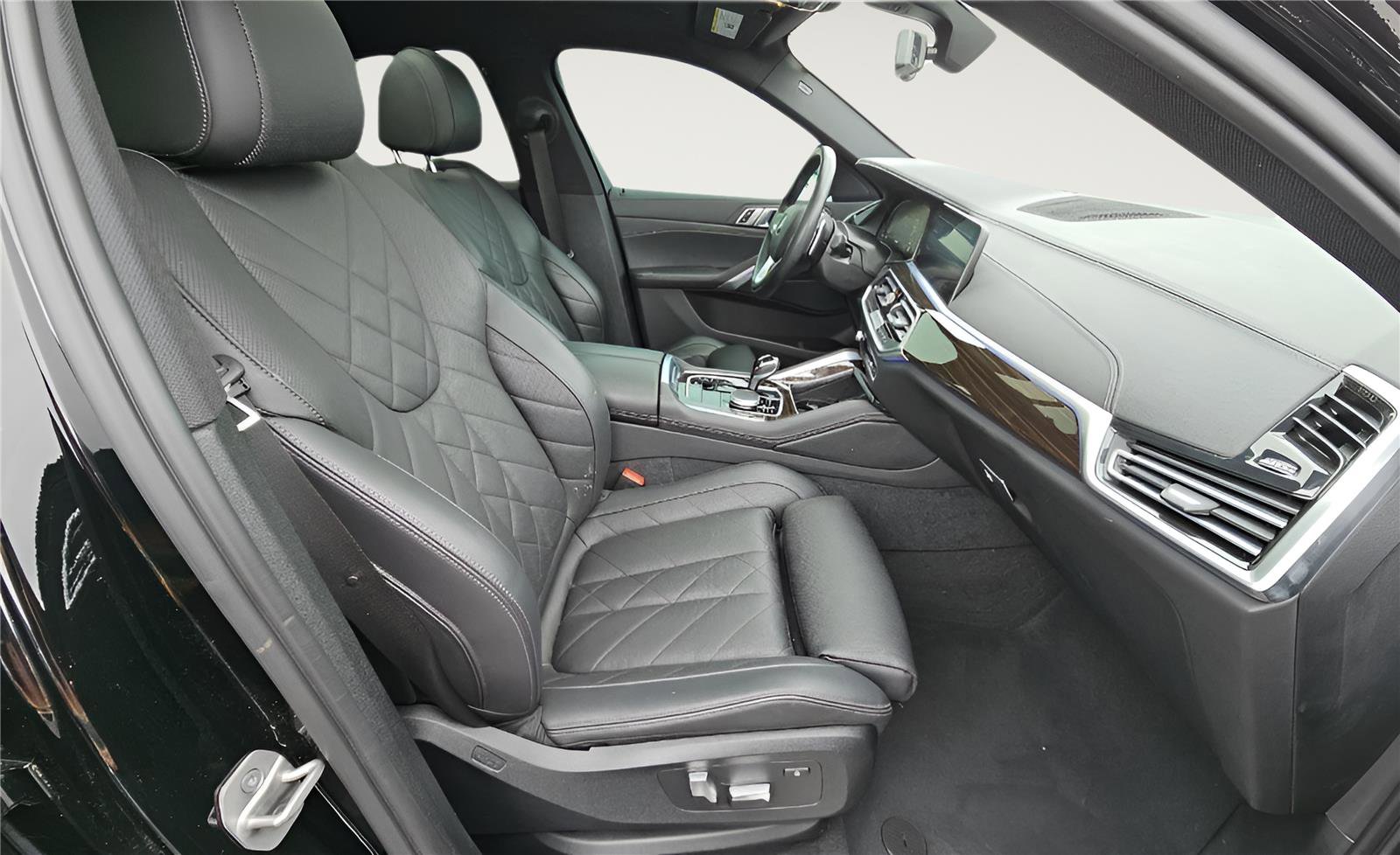 Used 2023 BMW X6 xDrive40i w/ Premium Package image 6