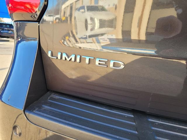 Used 2022 Ford Expedition Limited image 13