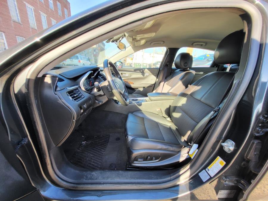 Used 2014 Chevrolet Impala LT FWD image 16