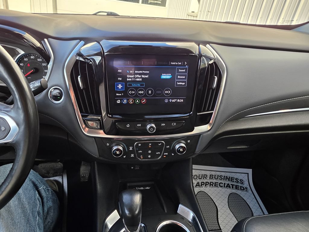 Used 2021 Chevrolet Traverse Premier AWD/4WD image 20