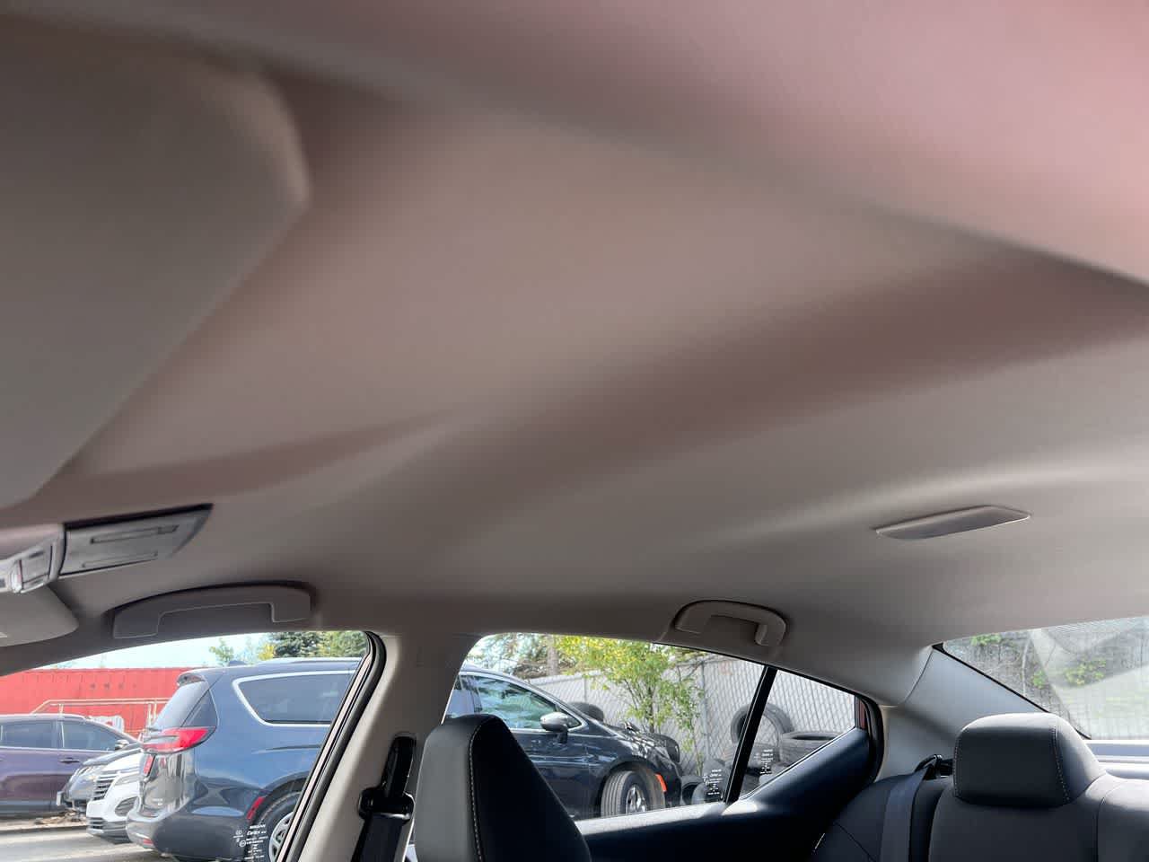 Used 2025 Nissan Altima 2.5 SV AWD/4WD image 22