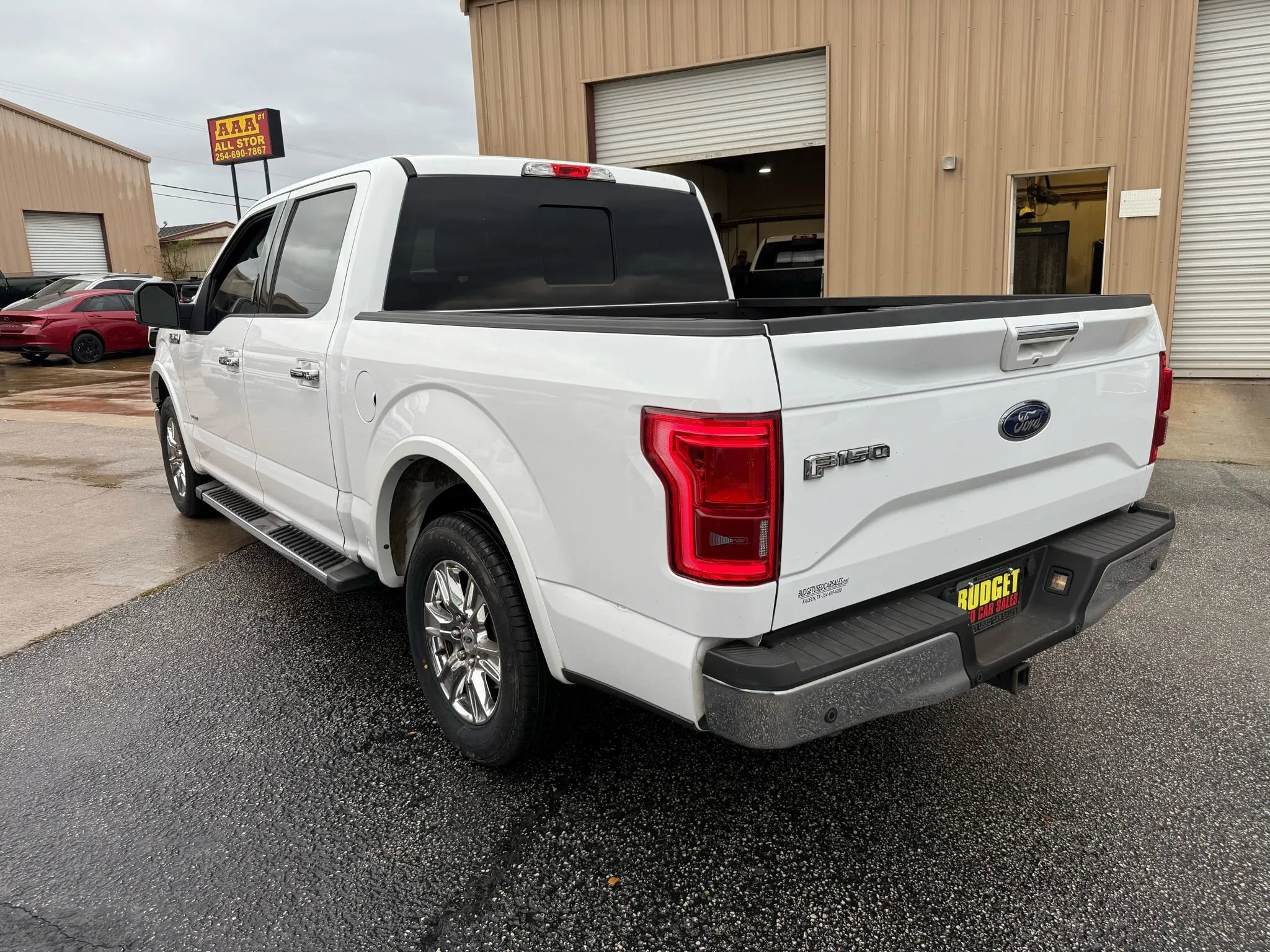 Used 2015 Ford F150 Lariat image 8