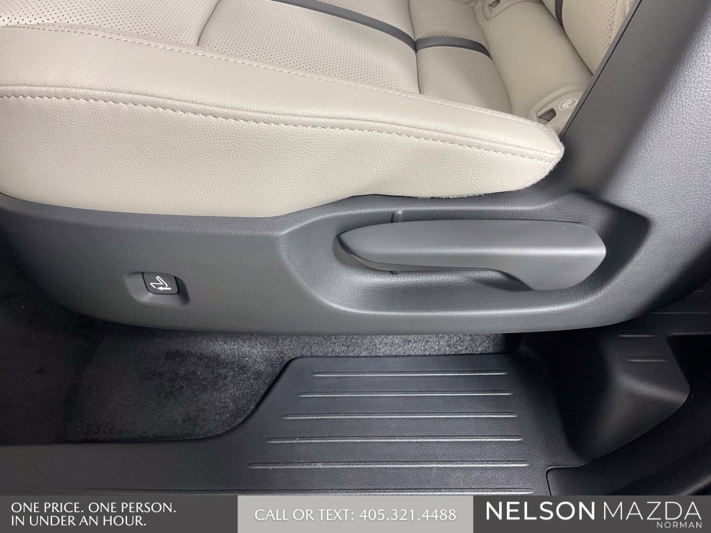 New 2026 MAZDA CX-90 3.3 Turbo w/ Preferred Package AWD/4WD image 28