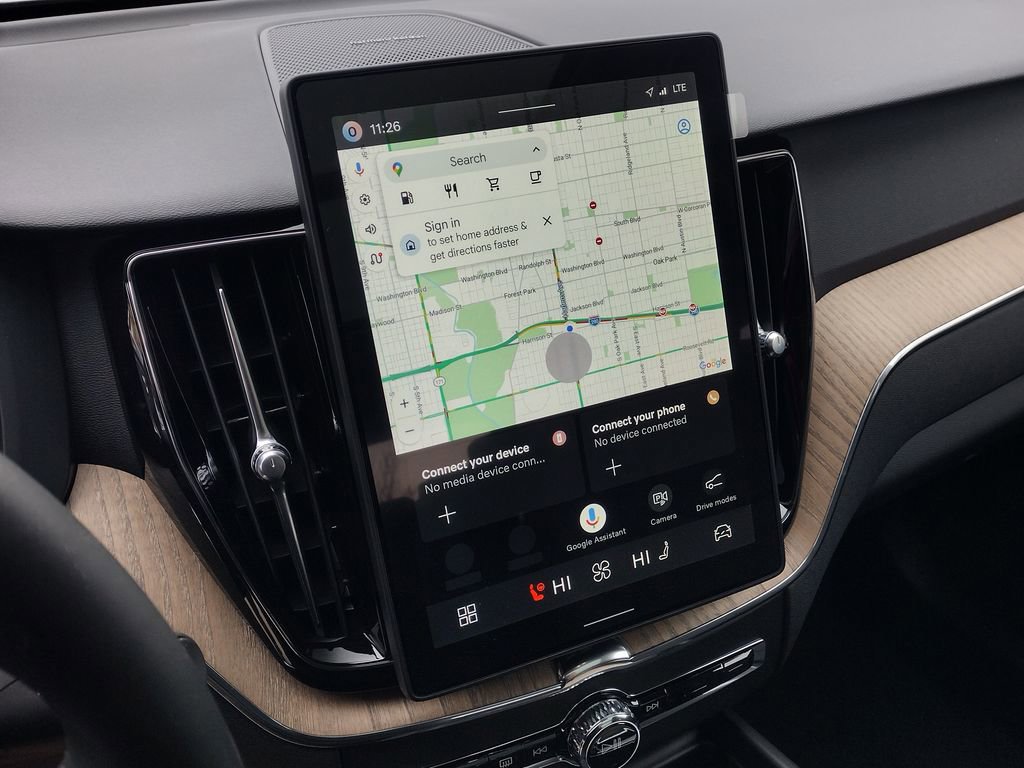New 2026 Volvo XC60 B5 Plus w/ Climate Package image 14
