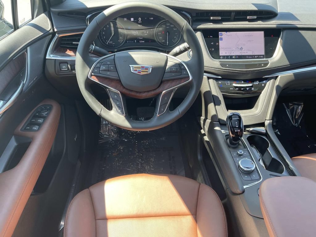 New 2026 Cadillac XT5 Premium Luxury w/ Driver Assist Package AWD/4WD image 13