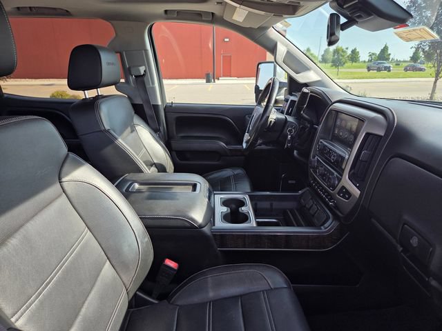 Used 2015 GMC Sierra 2500 Denali w/ Duramax Plus Package AWD/4WD image 35