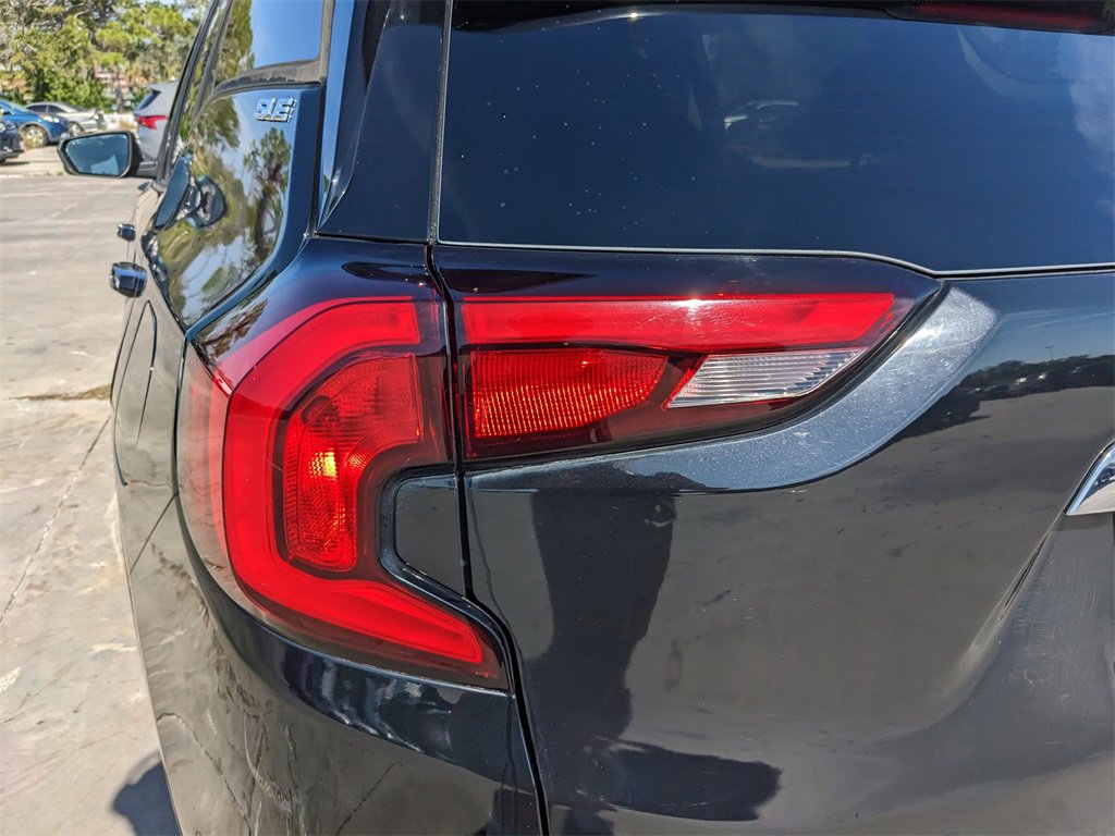 Used 2018 GMC Terrain SLE image 13