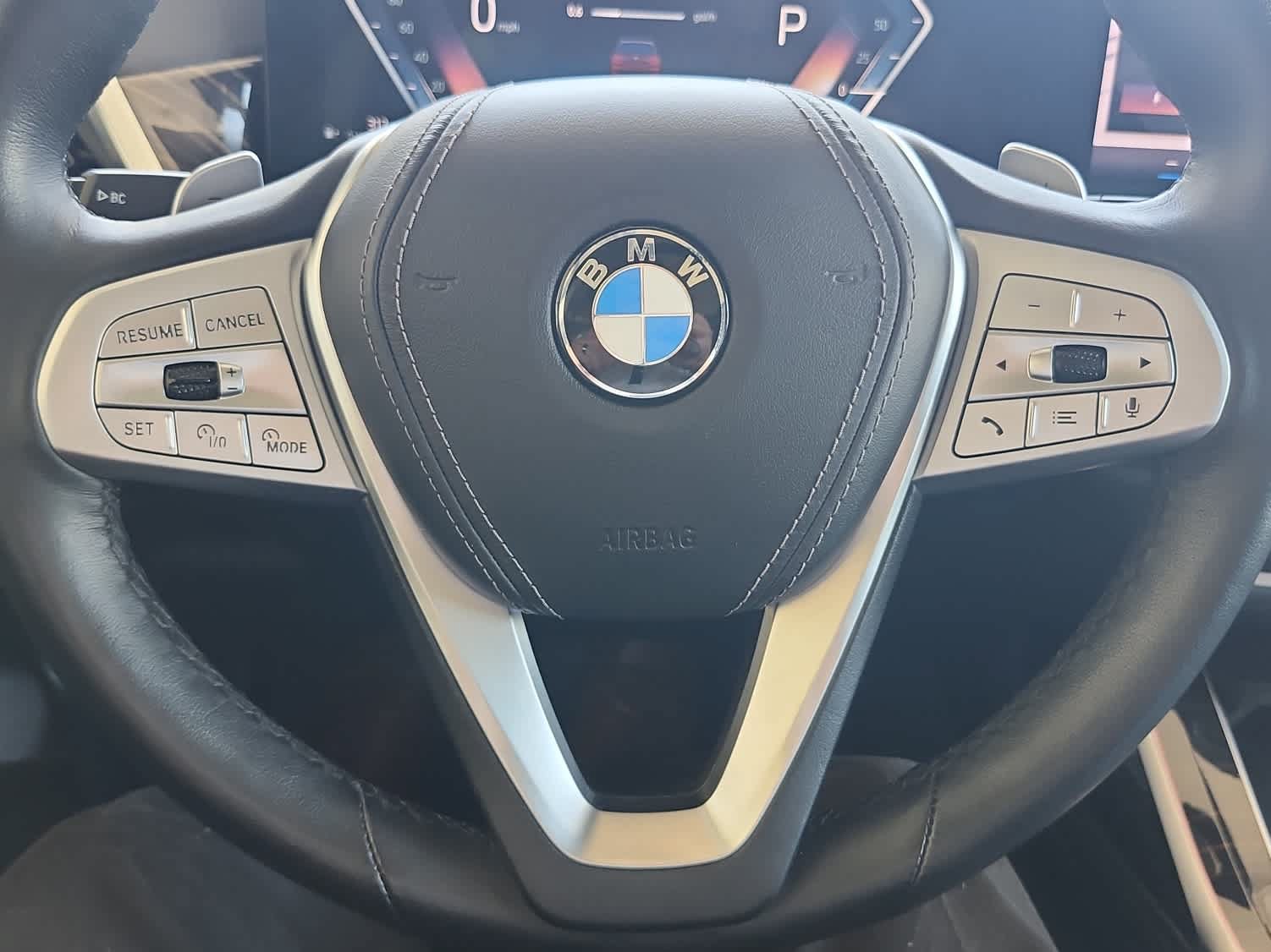 Used 2025 BMW X7 xDrive40i w/ Premium Package AWD/4WD image 23