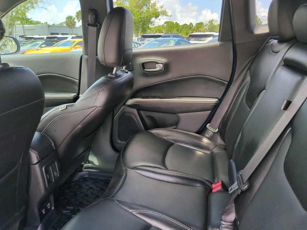 Used 2021 Jeep Compass Latitude w/ Sun and Sound Group FWD image 18