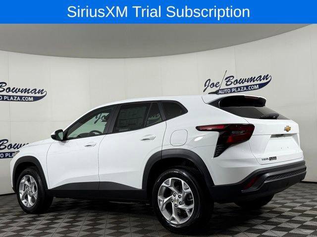 New 2026 Chevrolet Trax LS w/ LS Convenience Package image 8