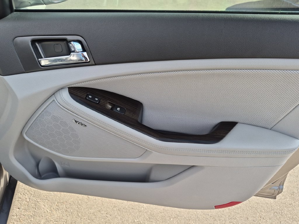 Used 2013 Kia Optima EX w/ Premium Pkg FWD image 19