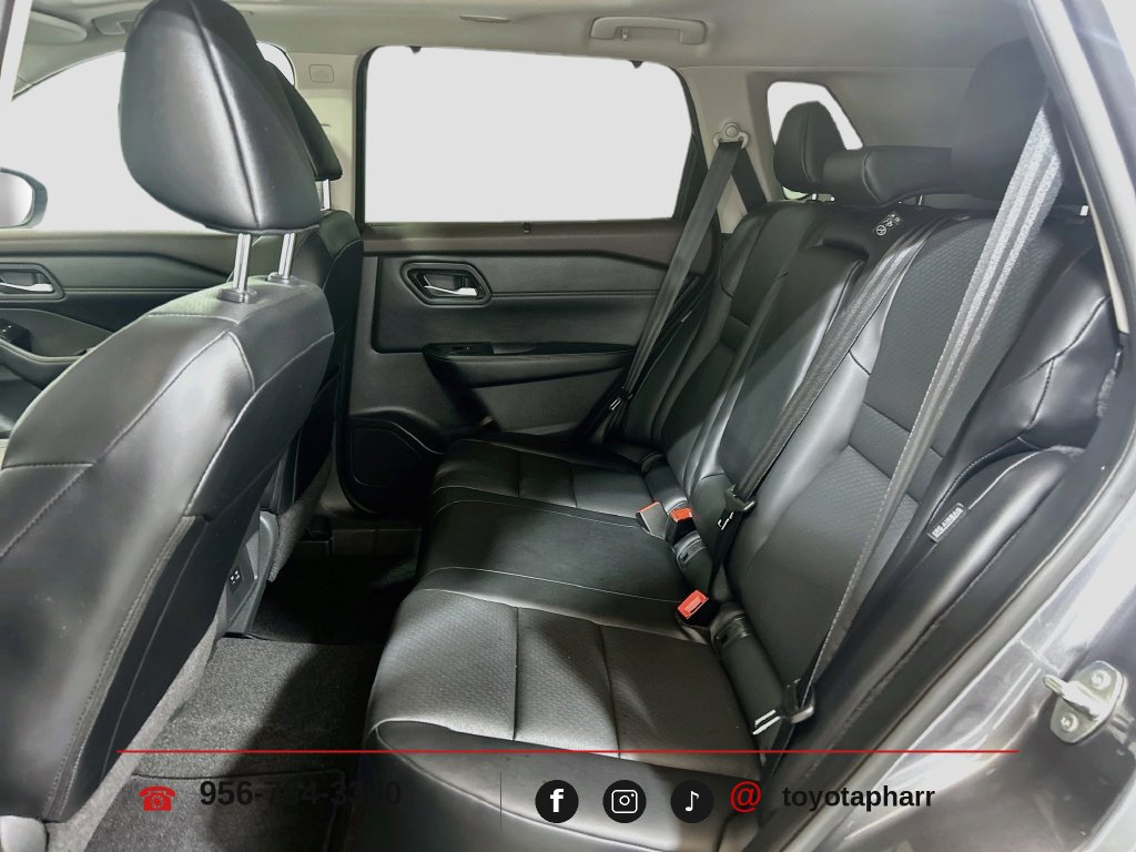 Used 2023 Nissan Rogue SV w/ SV Premium B Package FWD image 23