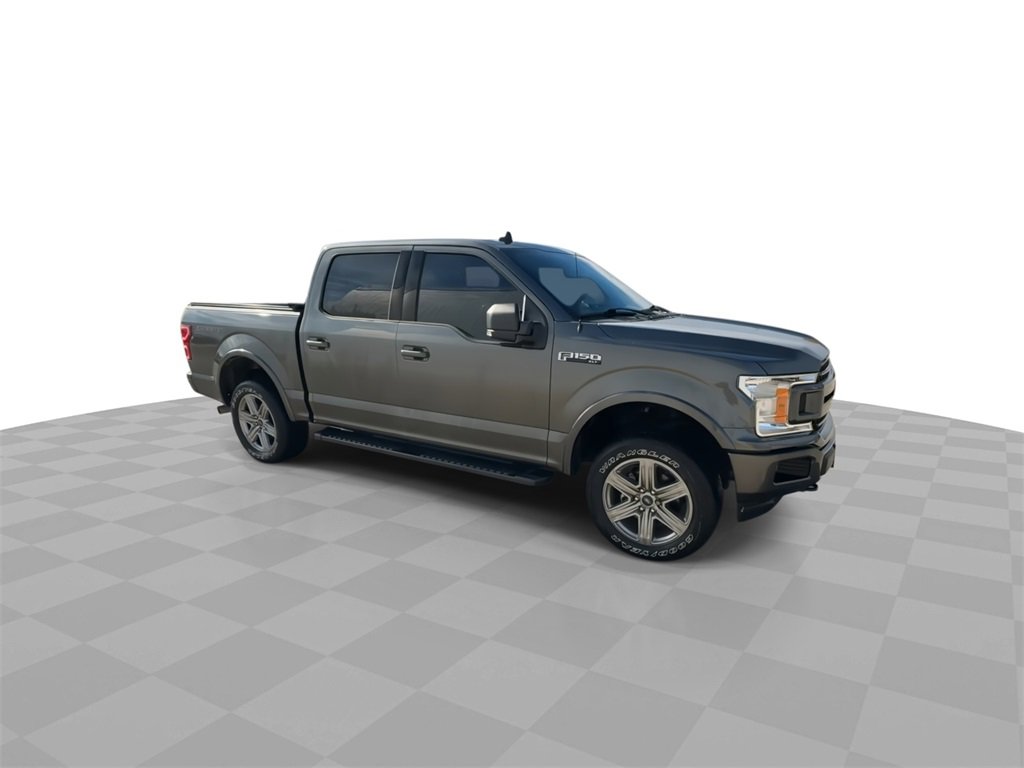 Used 2019 Ford F150 XLT w/ Equipment Group 302A Luxury image 2