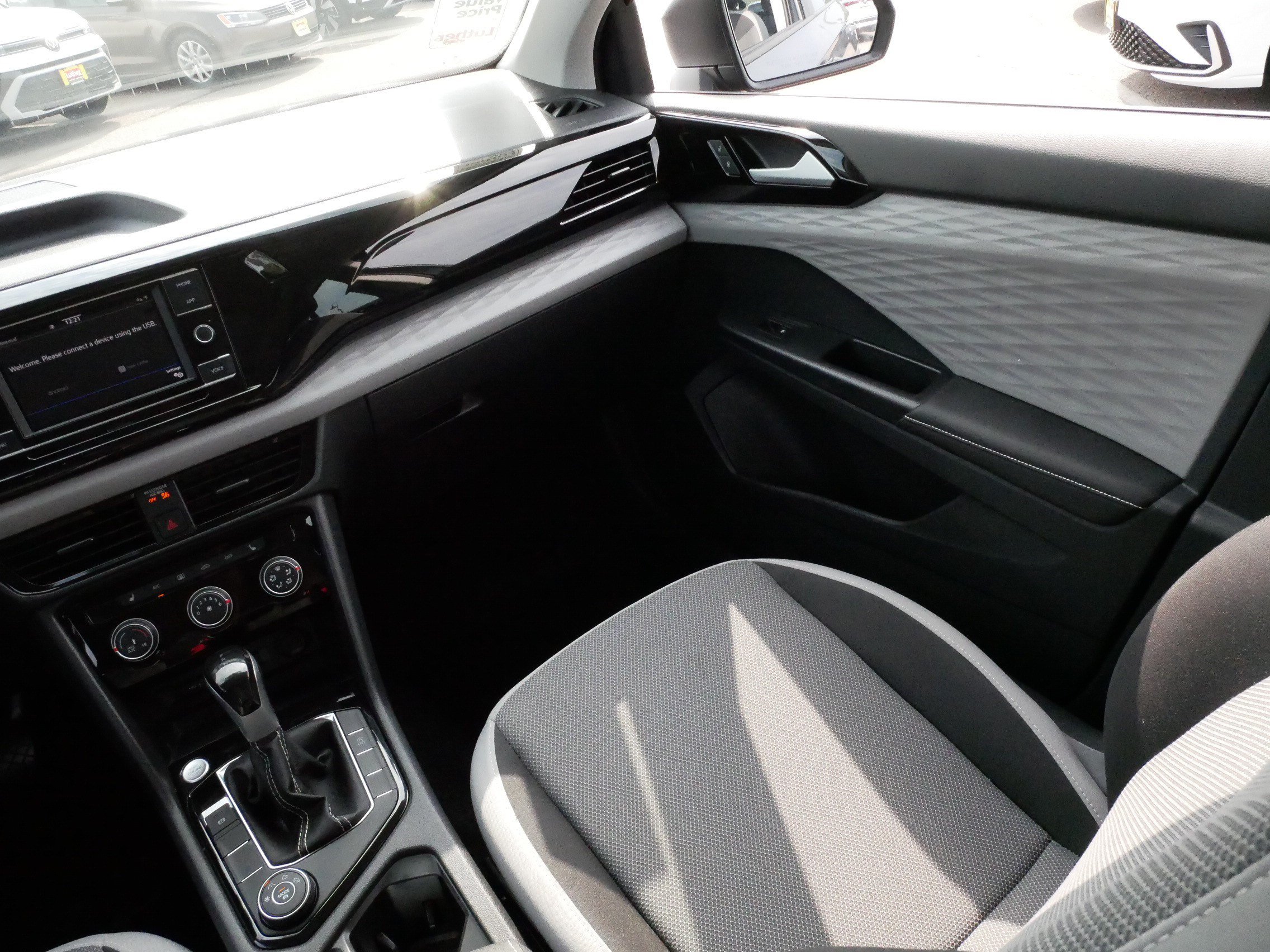 Certified 2024 Volkswagen Taos S AWD/4WD image 11