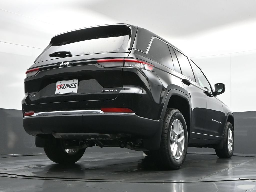 New 2026 Jeep Grand Cherokee Laredo X AWD/4WD image 47