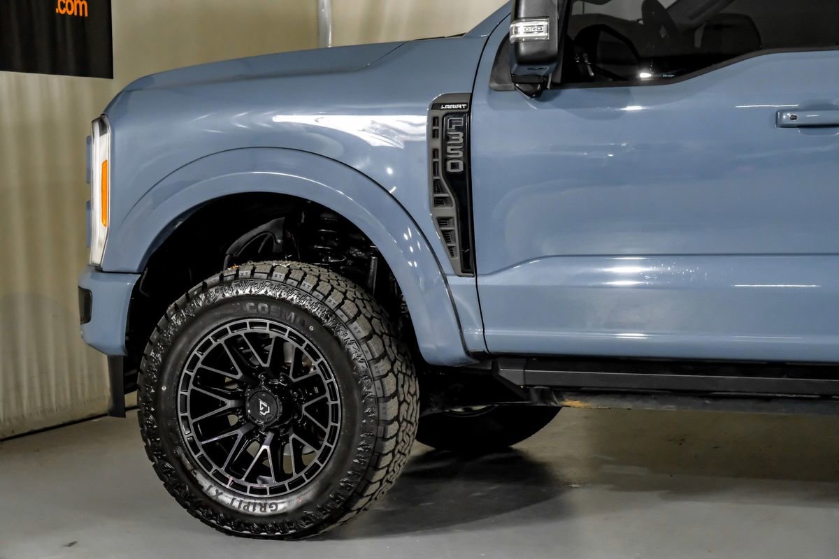 Used 2023 Ford F350 Lariat w/ Lariat Ultimate Package AWD/4WD image 13