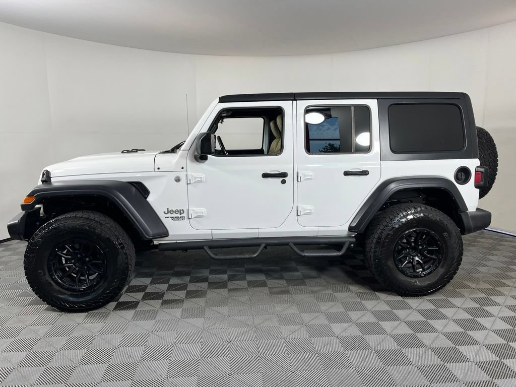 Used 2018 Jeep Wrangler Unlimited Sport S AWD/4WD image 2