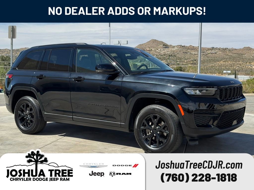 Used 2024 Jeep Grand Cherokee Altitude image 1