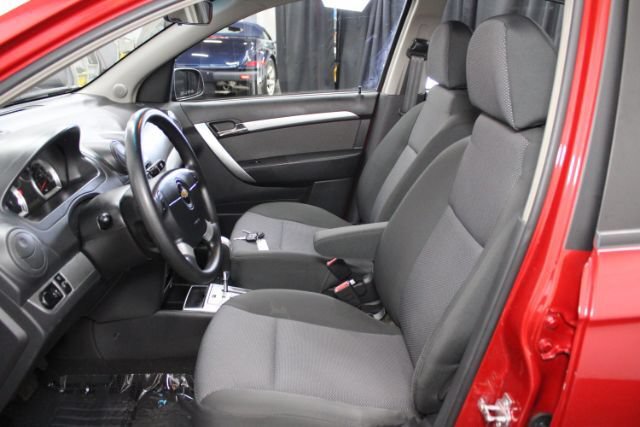 Used 2011 Chevrolet Aveo LT w/ Power and Convenience Package FWD image 10