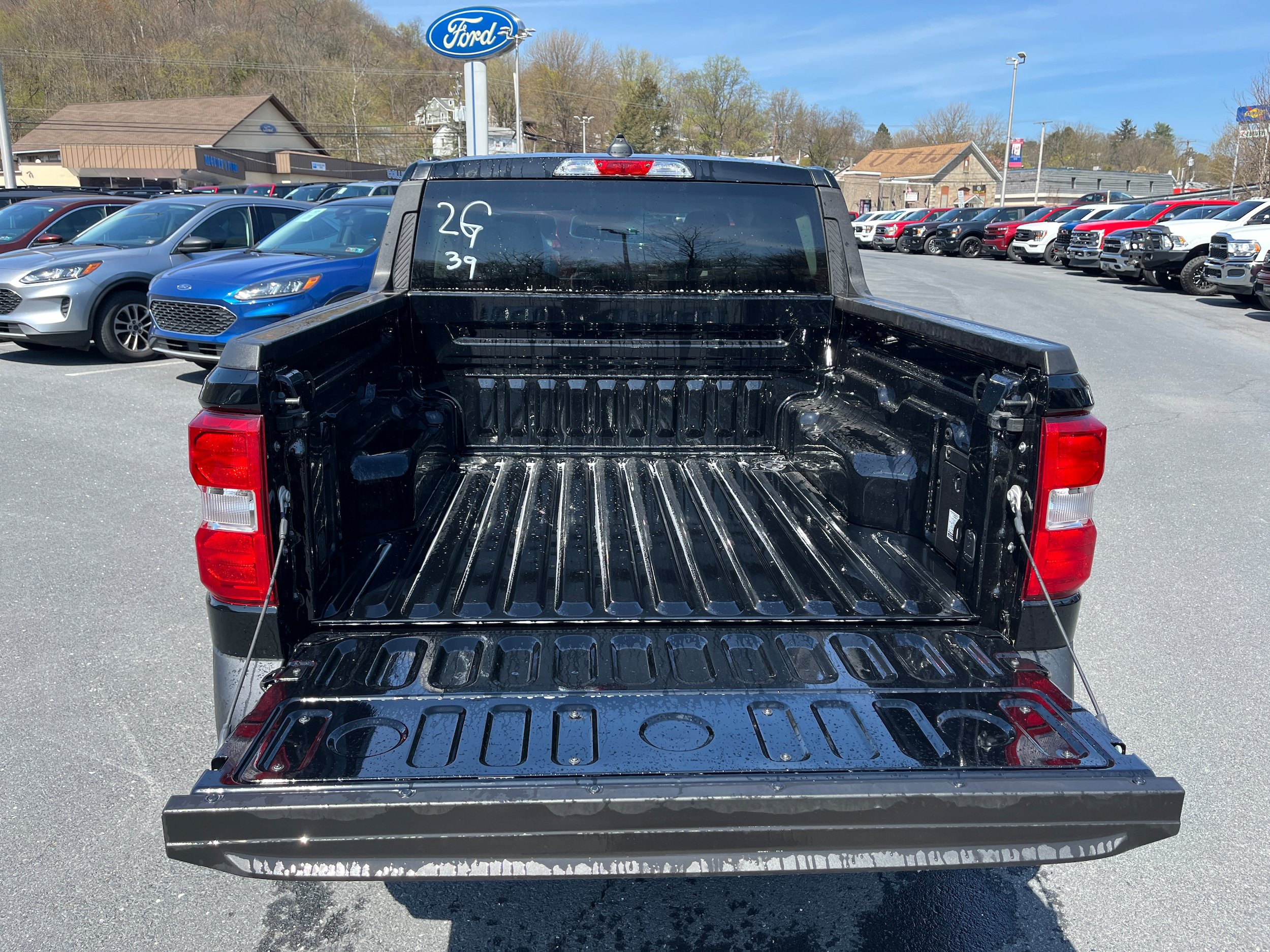 New 2026 Ford Maverick XLT w/ XLT Luxury Package AWD/4WD image 7