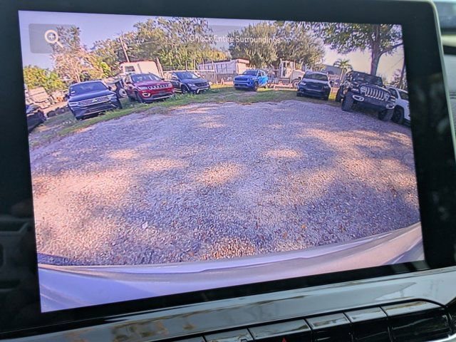 New 2026 Jeep Compass Latitude image 19