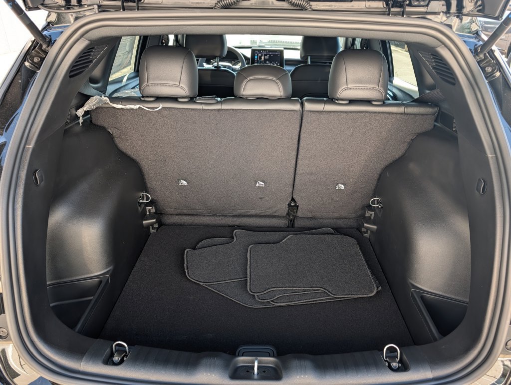 New 2026 Jeep Compass Latitude AWD/4WD image 7