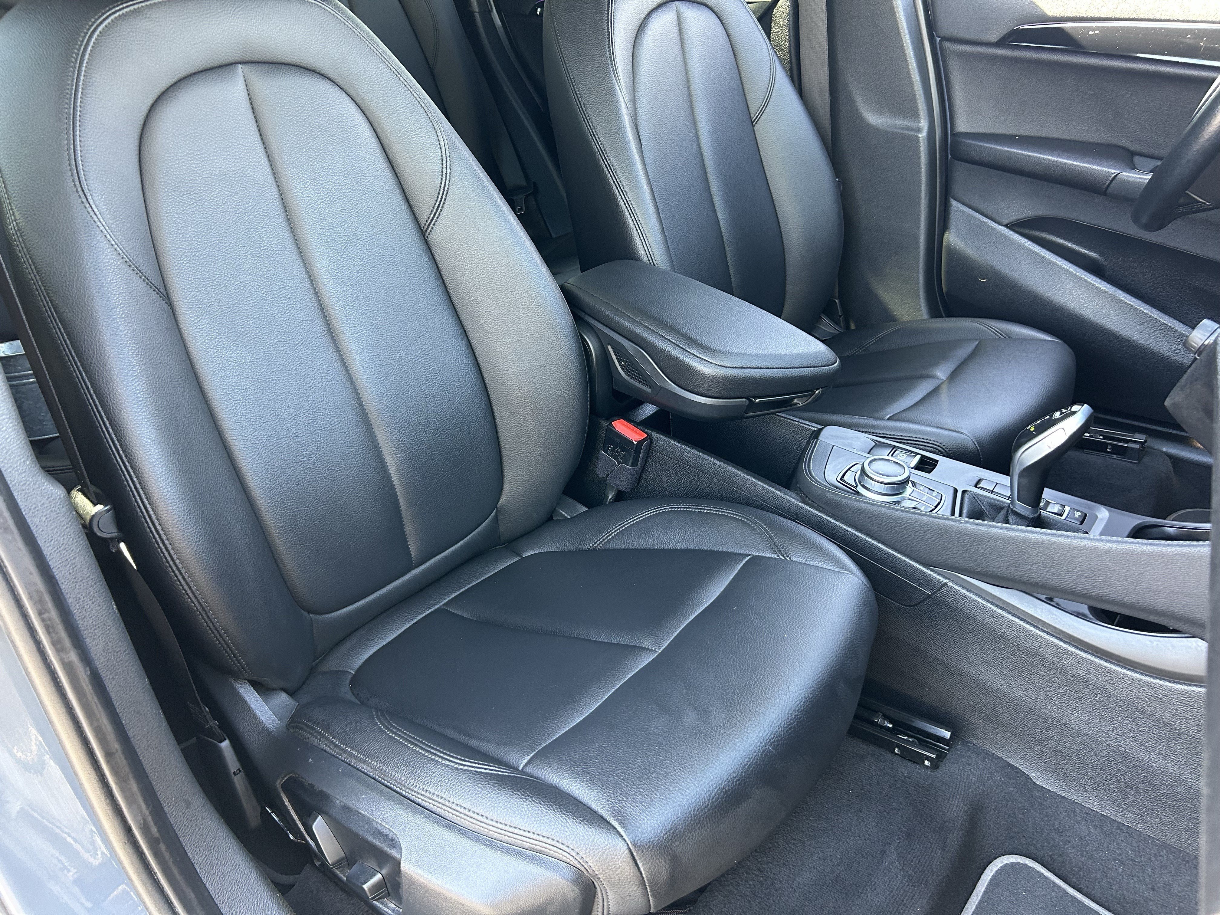 Used 2021 BMW X1 sDrive28i w/ Convenience Package FWD image 8