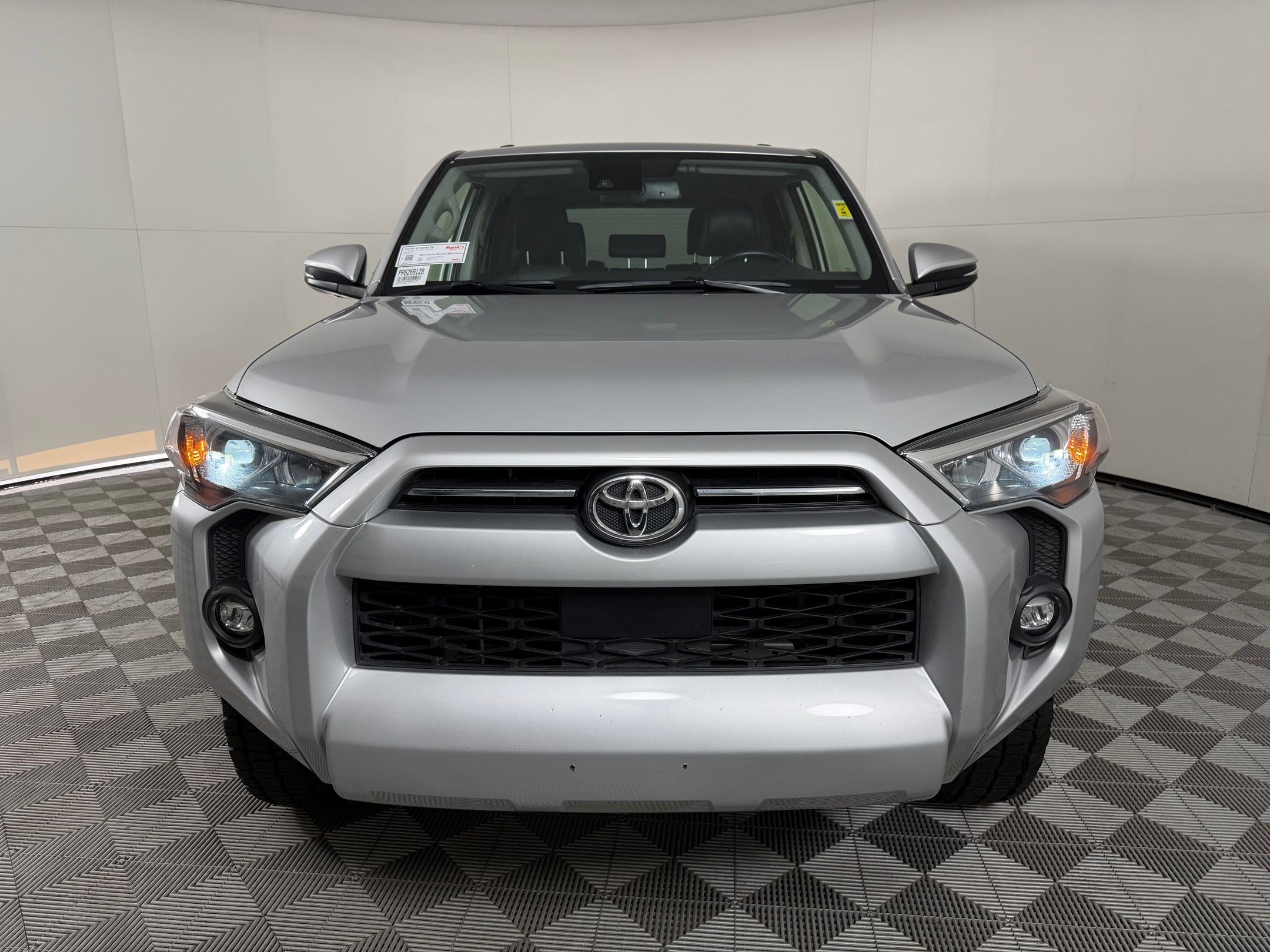Certified 2024 Toyota 4Runner SR5 Premium image 5