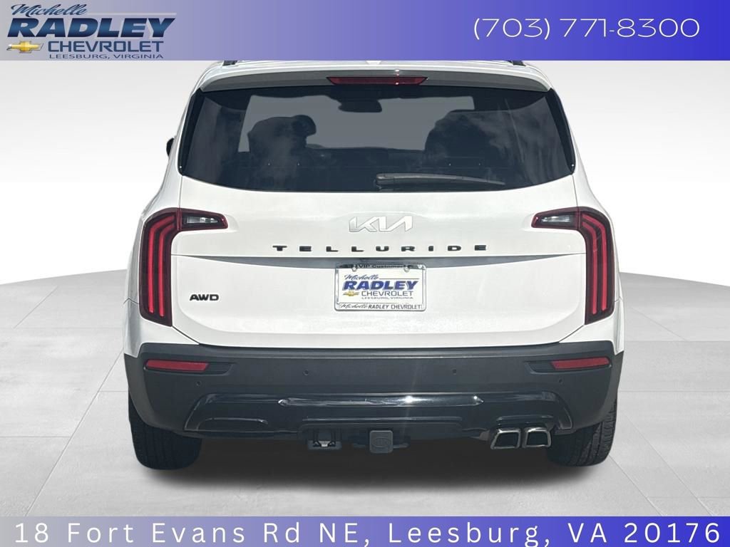 Used 2022 Kia Telluride SX w/ SX Prestige Package image 4