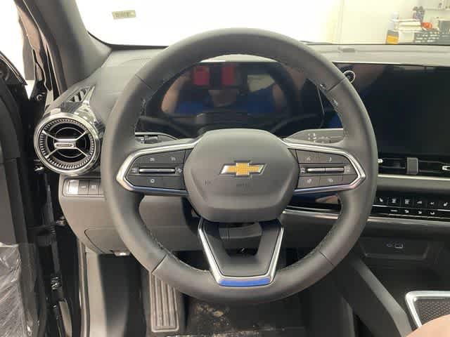New 2026 Chevrolet Equinox LT w/ Safety and Technology Package AWD/4WD image 10