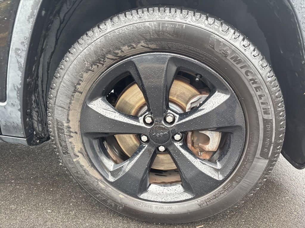 Used 2016 Jeep Cherokee High Altitude image 12