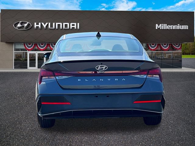 Certified 2026 Hyundai Elantra Sport FWD image 6