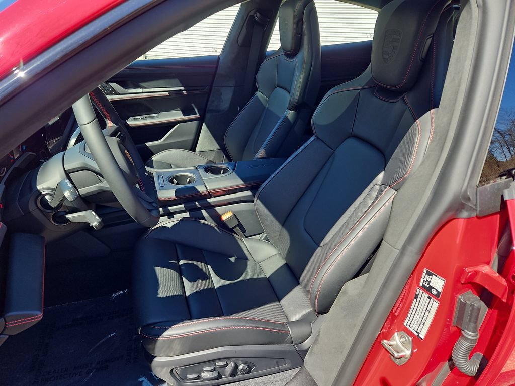 New 2026 Porsche Taycan GTS AWD/4WD image 5