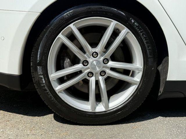 Used 2015 Tesla Model S 85 RWD image 34